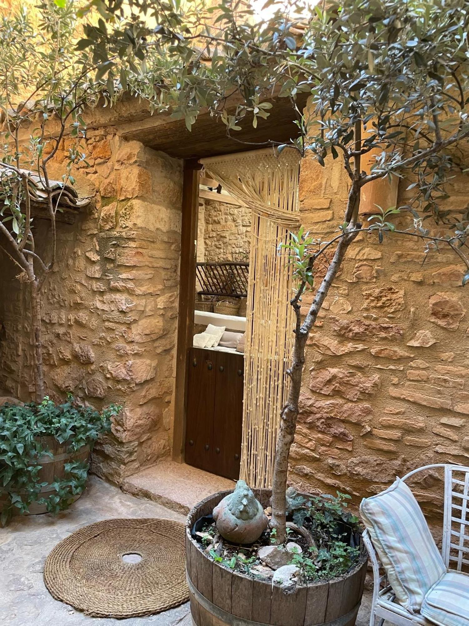 Alodia Guest House Alquezar Room photo